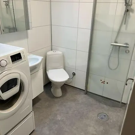 Apartamento Sentralt Pa Fastlandet Og Gaavstand Til Alle Fasiliteter! *