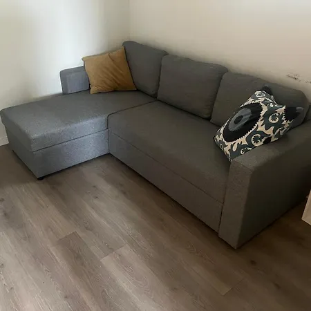 شقة Sentralt Pa Fastlandet Og Gaavstand Til Alle Fasiliteter! *