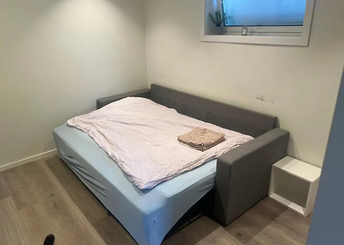 Sentralt Pa Fastlandet Og Gaavstand Til Alle Fasiliteter! 아파트 *